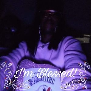 Meet your Posher, Shangolisha